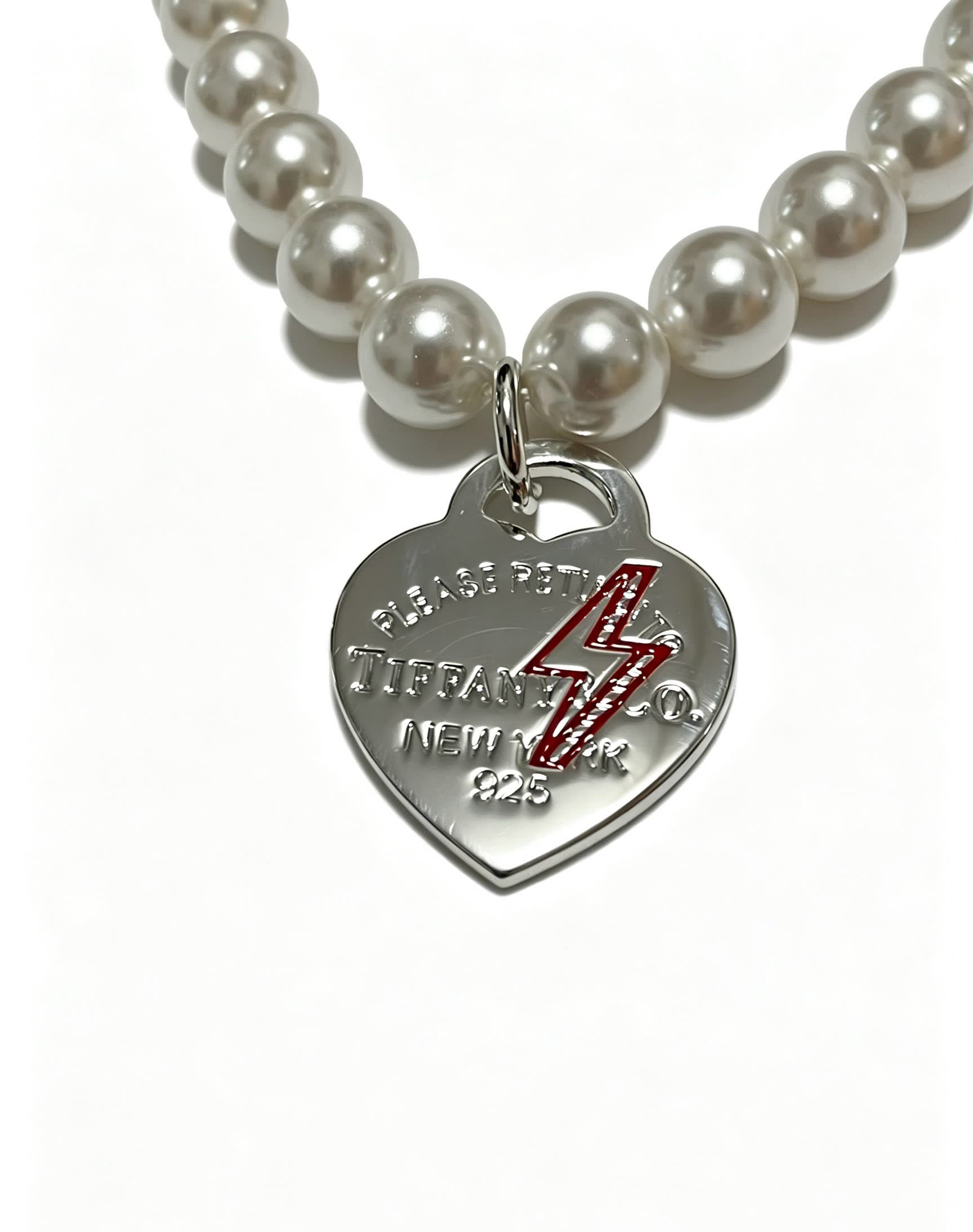Tiffany & Co. Heart Tag Pearl Bracelet